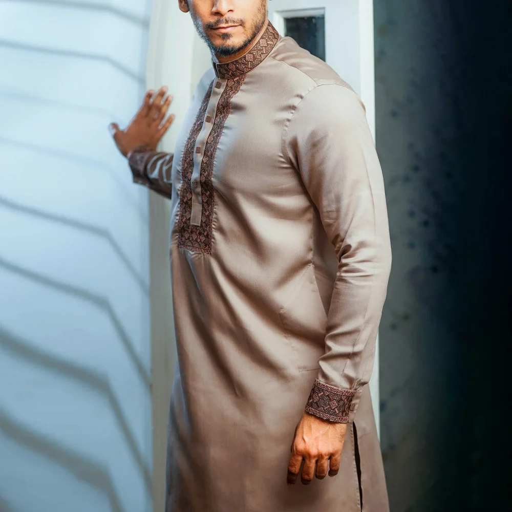 Beige Kabli Set with Brown Elegant Embroidery - Image 3